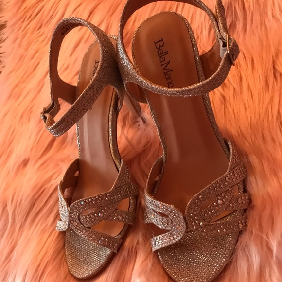 Silver high Heels - Picture 2 of 2